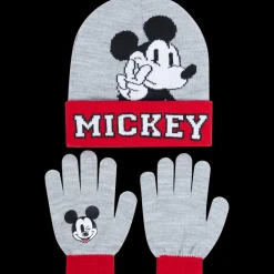 Action Muts en handschoenen