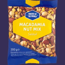 Action Snacks of the World macadamia notenmix