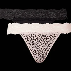 Action Strings met kant