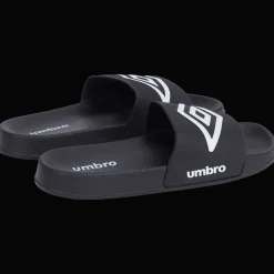 Umbro slippers
